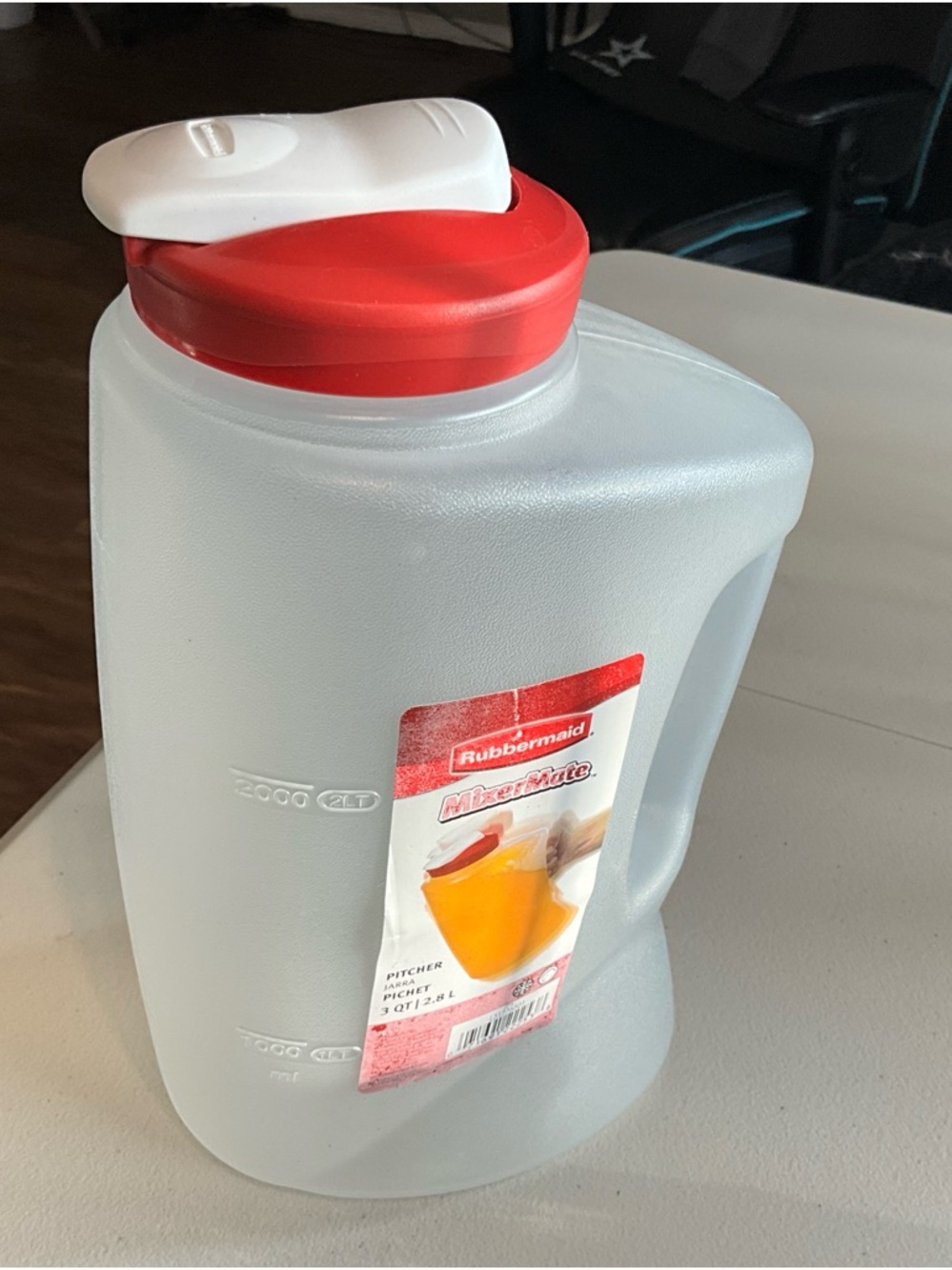 Rubbermaid Red and White Plastic Beverage Pitcher